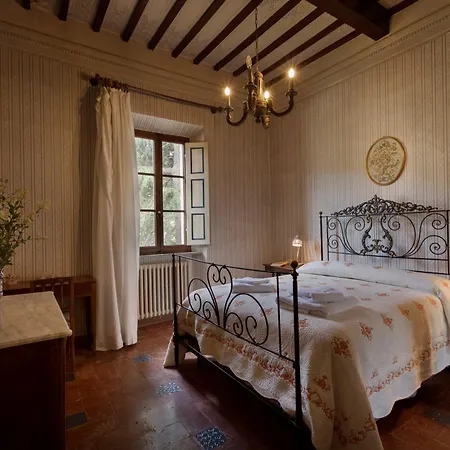 Timeless Elegance Poggibonsi