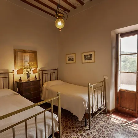 Timeless Elegance Vila