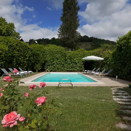 Timeless Elegance Poggibonsi