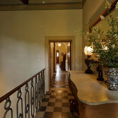 Timeless Elegance Vila Poggibonsi